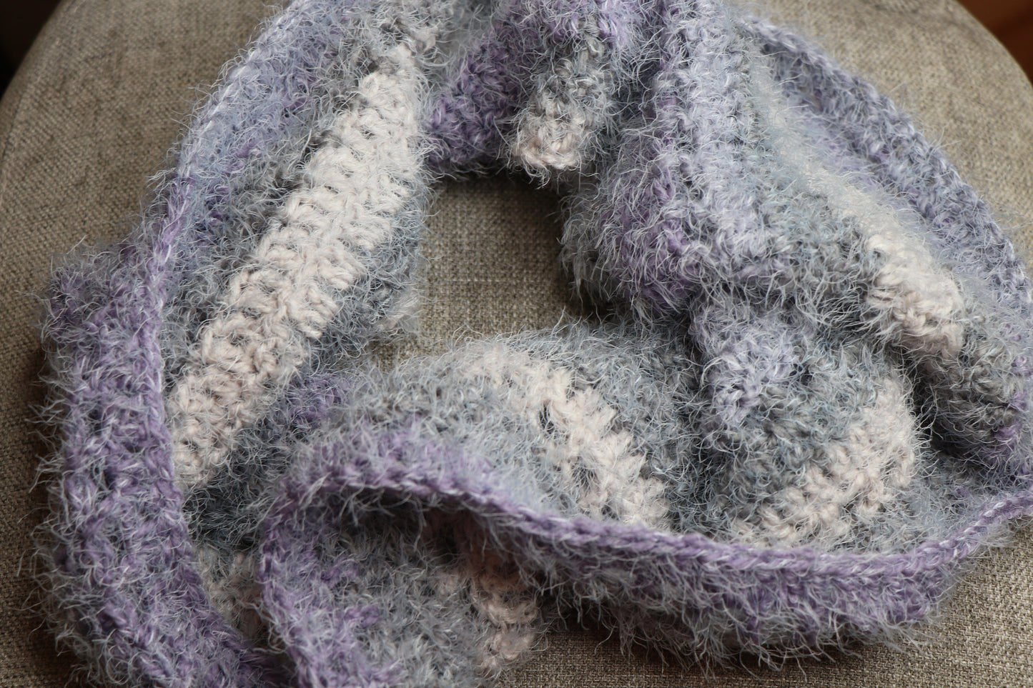 Crochet Scarf Pattern, Easy One Skein Infinity Scarf (PDF Download)